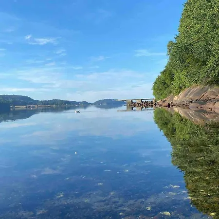 Fjord Cottage With Panoramic View * Sandefjord